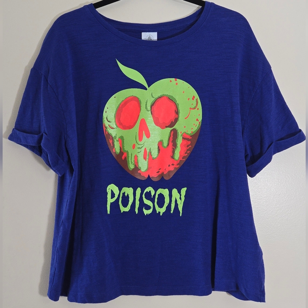 Disney Poison Apple Evil Queen Inspired Tee Shirt Size XL